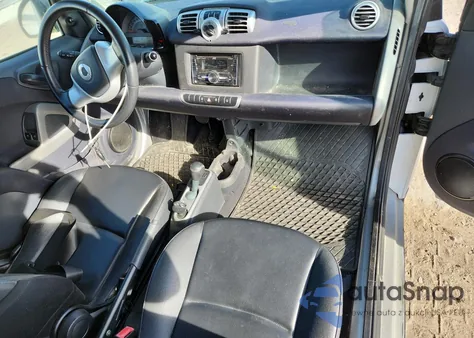 2013 Smart Fortwo Pure z USA, uszkodzony, nr VIN WMEEJ3BA6DK623631